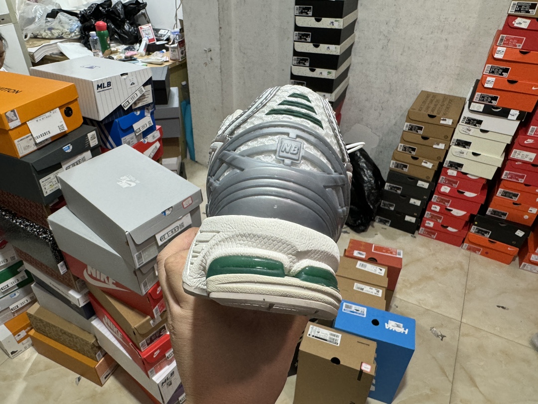 New Balance NB 1906R